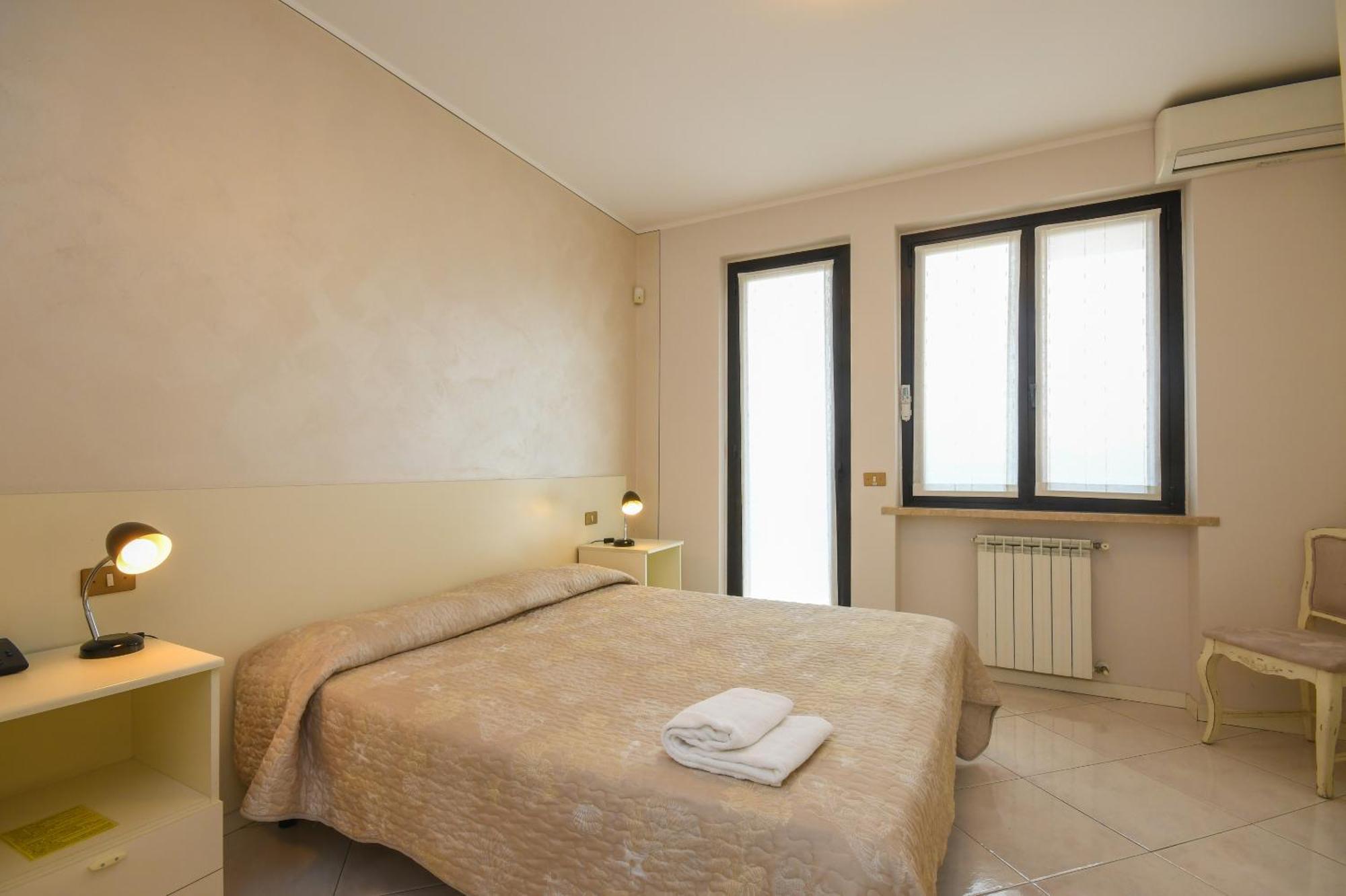 Appartamenti America Sirmione Luaran gambar